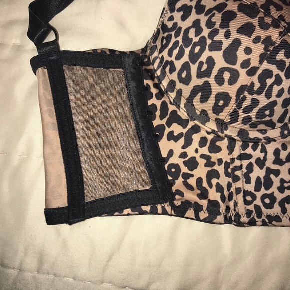 Crop top - Picture 4 of 6